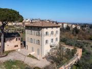 Case e ville in vendita di 478 m² in Via Girolamo Gigli, 27