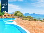 Case e ville in vendita di 480 m²