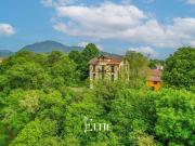 Case e ville in vendita di 480 m² in Via Crocetta, 18