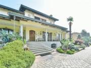 Case e ville in vendita di 480 m² in Via Edmondo De Amicis