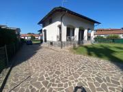 Case e ville in vendita di 480 m² in Via Lazzaretto, 4