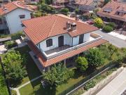 Case e ville in vendita di 481 m² in Via bologna, 3