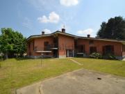 Case e ville in vendita di 490 m² in Via Montagna, 30