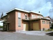 Case e ville in vendita di 495 m² in Via Vecchia, 5