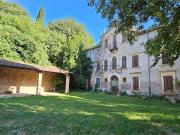 Case e ville in vendita di 500 m²