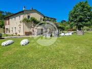 Case e ville in vendita di 500 m²