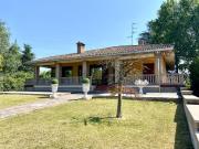 Case e ville in vendita di 500 m² in Via Alessandro...