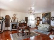 Case e ville in vendita di 500 m² in Via Altinia