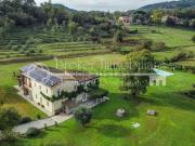 Case e ville in vendita di 500 m² in Via dei Porcaresi, 1444