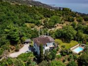 Case e ville in vendita di 500 m² in Via Filippini