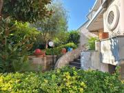 Case e ville in vendita di 500 m² in Via Giovanni Amendola