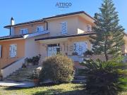 Case e ville in vendita di 500 m² in Via Luna e Sole