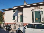 Case e ville in vendita di 500 m² in Via Riccardo Zandonai