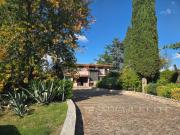 Case e ville in vendita di 500 m² in Via XII Apostoli