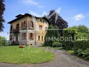 Case e ville in vendita di 503 m² in Via Alessandro...