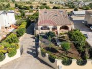 Case e ville in vendita di 504 m² in Via Ettore Fieramosca