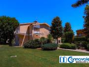 Case e ville in vendita di 505 m² in Via Alcmane