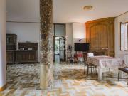 Case e ville in vendita di 512 m² in Via Roma