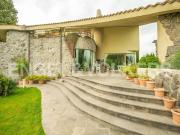 Case e ville in vendita di 517 m² in Via Tito Poggi