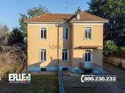 Case e ville in vendita di 518 m² in Via Delle Rose, 12