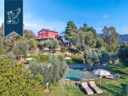 Case e ville in vendita di 520 m²