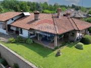 Case e ville in vendita di 520 m² in Via Cossato, 44