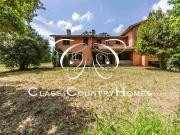 Case e ville in vendita di 520 m² in Via della Matrice