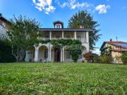 Case e ville in vendita di 523 m²