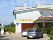 Case e ville in vendita di 523 m² in Piazza Umberto I