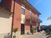 Case e ville in vendita di 525 m² in Piazza umberto 1