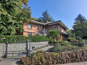 Case e ville in vendita di 525 m² in Strada Villastella, 8