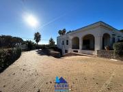 Case e ville in vendita di 526 m² in Via Provinciale Matino