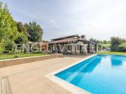 Case e ville in vendita di 530 m²