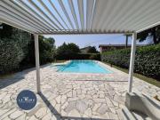 Case e ville in vendita di 530 m² in Via Brigata Re