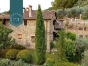 Case e ville in vendita di 530 m² in Via Montisoni