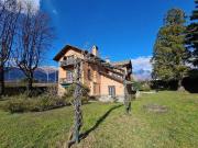 Case e ville in vendita di 530 m² in Via Pontile, 10