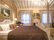 Case e ville in vendita di 545 m² in Via Di Perdonica