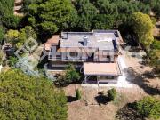 Case e ville in vendita di 549 m² in Via Ardeatina, 1655