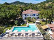 Case e ville in vendita di 550 m²