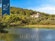 Case e ville in vendita di 550 m²