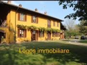 Case e ville in vendita di 550 m² in Piazza Cavour
