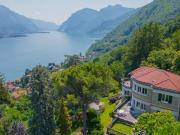 Case e ville in vendita di 550 m²