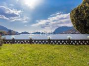 Case e ville in vendita di 550 m² in Via Cesare...