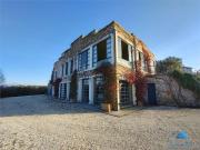 Case e ville in vendita di 560 m²