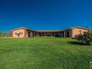 Case e ville in vendita di 560 m² in Strada Provinciale...