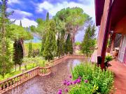 Case e ville in vendita di 564 m² in Strada del Brozzo, 14
