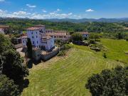 Case e ville in vendita di 564 m² in Via Novi