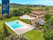 Case e ville in vendita di 570 m²