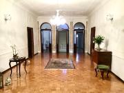 Case e ville in vendita di 540 m² in Via V. Veneto, 17