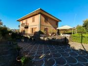 Case e ville in vendita di 570 m² in Vicolo Olivella, 10